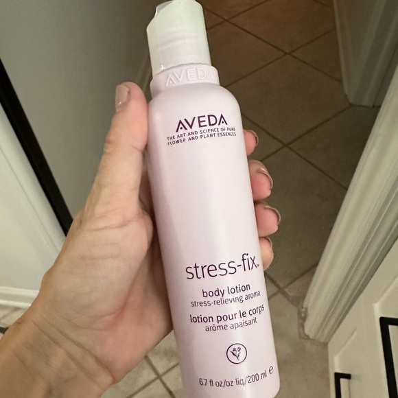 Aveda Stress Fix Body Lotion. - Picture 3 of 5